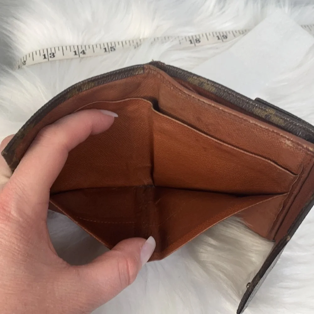 1988 authentic Louis Vuitton Elise compact wallet - Picture 14 of 17